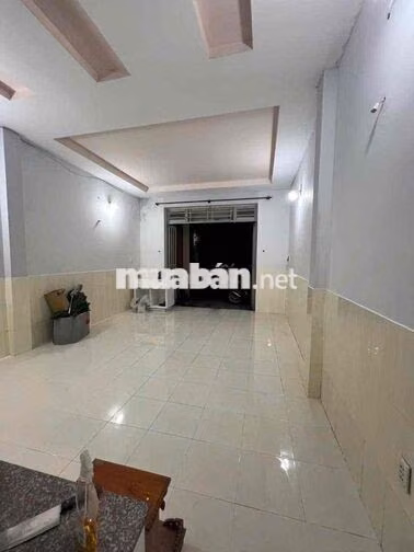 NHÀ 1 TRỆT 1 LẦU 5x18 3PN 2WC HXH ĐS9 LINH TÂY