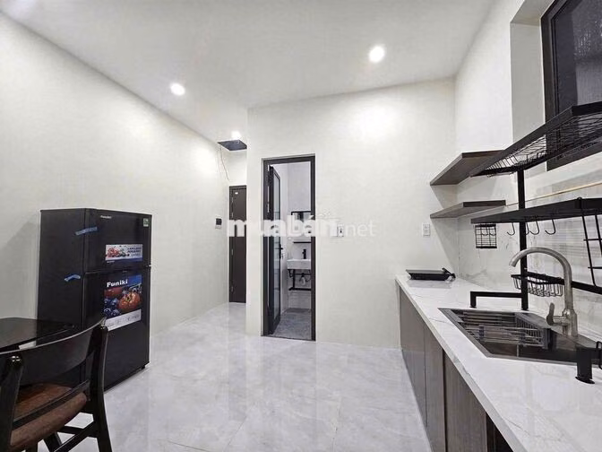 🏠 P202 - Lê Văn Hiến 💰 Giá 5500k - Trống từ 01/09 ⚡ Điện: 4k | 💧 Nước: