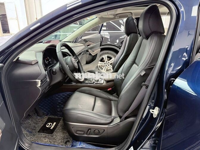 Mazda CX-30 Premium 2022 Xanh đen Nhập khẩu