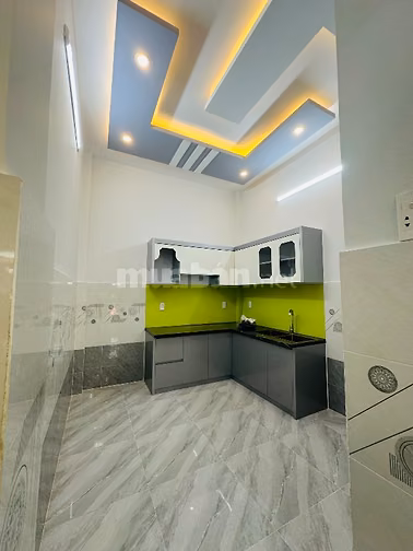Chính chủ bán nhà 1triệt 1 lầu, hẻm xe hơi,gần Aeon bình tân,chợ..vv 