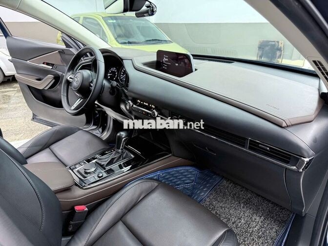 Mazda CX-30 Premium 2022 Xanh đen Nhập khẩu