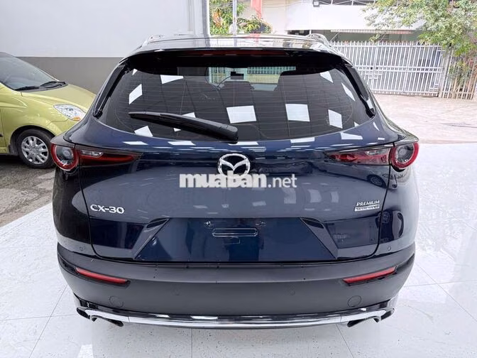 Mazda CX-30 Premium 2022 Xanh đen Nhập khẩu