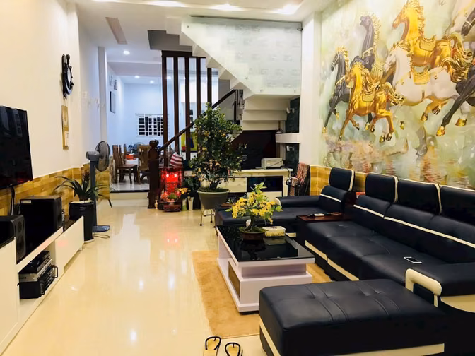 Giá 5,5 tỷ tl Nhà 1tr 2 lầu Khu Víp Thạnh Xuân 25.Q 12. Giá chốt Tốt