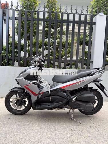 Honda Air Blade 125cc 2021 Xám đen 32.000 km