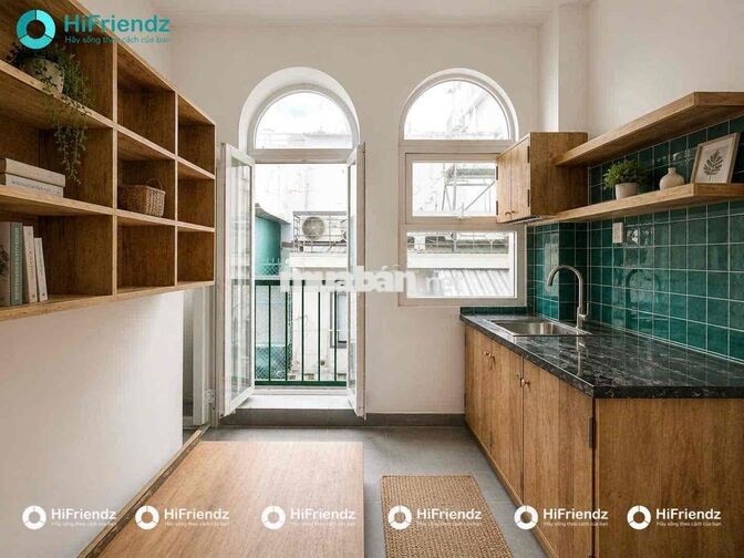 STUDIO BAN CÔNG XINH FULL NỘI THẤT KHU ĐỒNG ĐEN - THANG MÁY - NHÀ MỚI