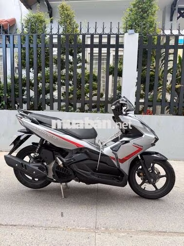 Honda Air Blade 125cc 2021 Xám đen 32.000 km