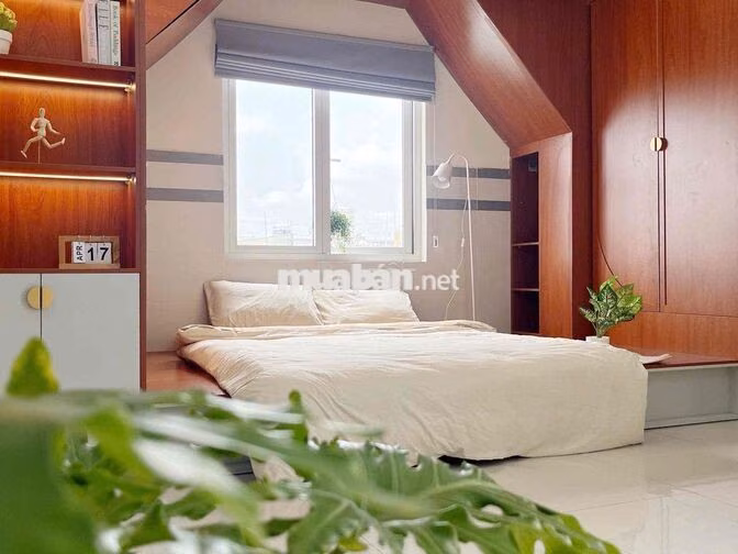 CĂN HỘ FULL NT BAN CÔNG NGAY CỔNG ĐẠI HỌC VĂN LANG