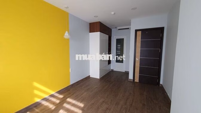 THUẬN VIỆT QUẬN 11,  100M2 (3PN 2WC) TẦNG CAO – GIÁ  14 TR/TH