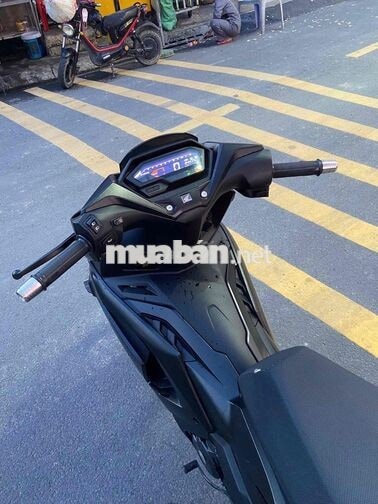 Honda Winner X V4 phanh ABS chính chủ kí xe đẹp ạ