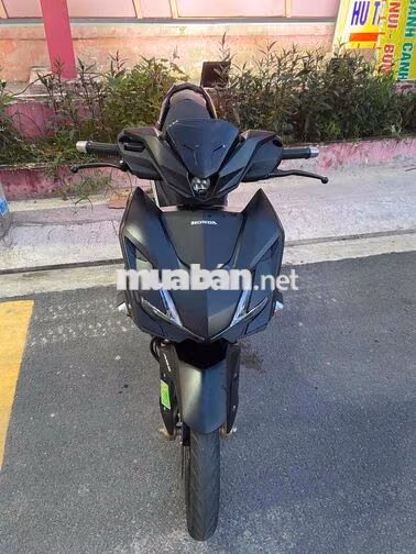 Honda Winner X V4 phanh ABS chính chủ kí xe đẹp ạ