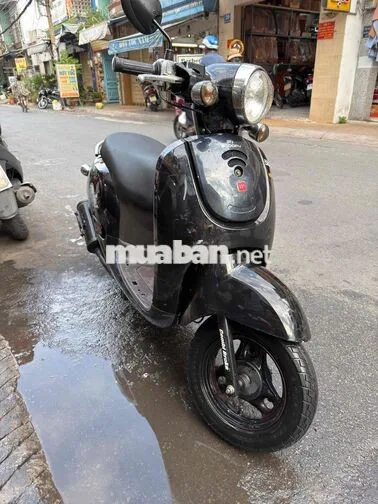 Honda Scoopy Fi Nhập khẩu màu Đen