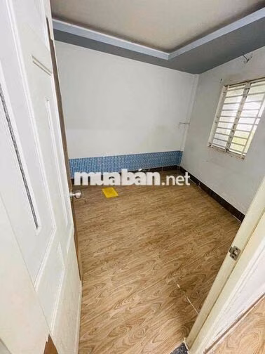 Nhà mới 2 phòng hẻm Hồ Búng Xáng
