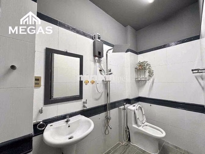 STUDIO TÁCH BẾP SIÊU SANG, NGAY CMT8, 2PHÚT QUA QUẬN 10, GẦN BÁCH KHOA