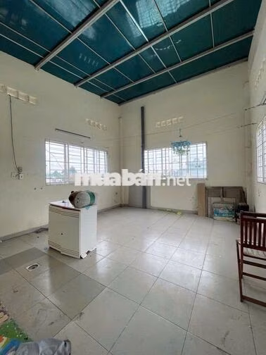CHO THUÊ NHÀ : 285/ Cách Mạng Tháng 8, Quận 10.