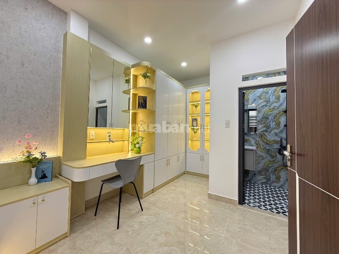 ⭐️Nhà 3 lầu DT:5x10,5m tuyệt đẹp Cao cấp hẻm Quang Trung, P14.