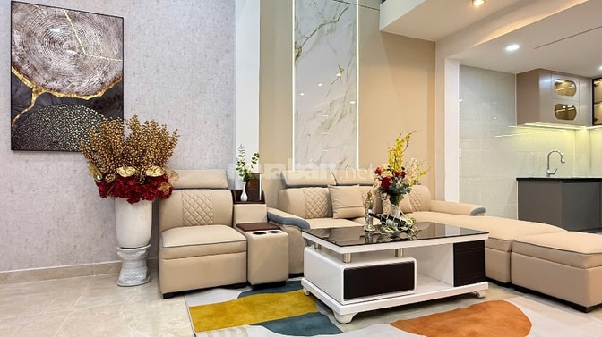 ⭐️Nhà 3 lầu DT:5x10,5m tuyệt đẹp Cao cấp hẻm Quang Trung, P14.