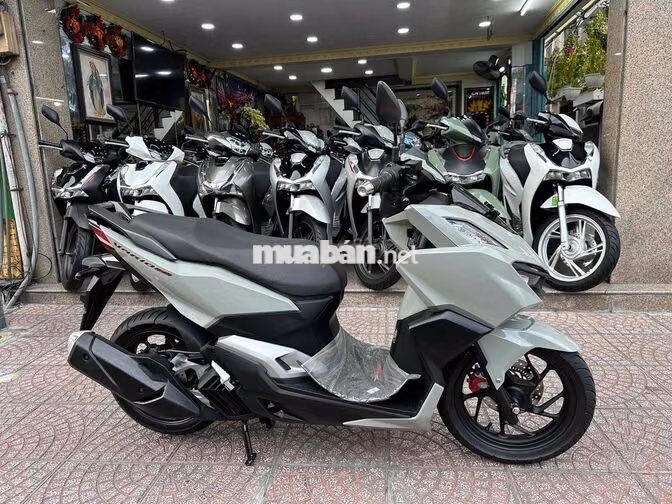 VARIO 160 ABS 2023 Xám XM BSTP Bao Sang Tên