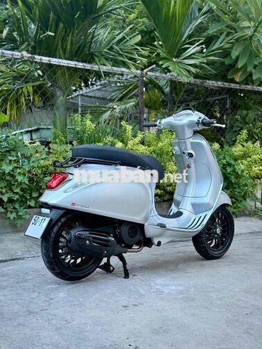Vespa Sprint 125 Abs 2017 Bạc 20000 km