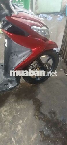 Yamaha Luvias GTX 2025 màu Đỏ