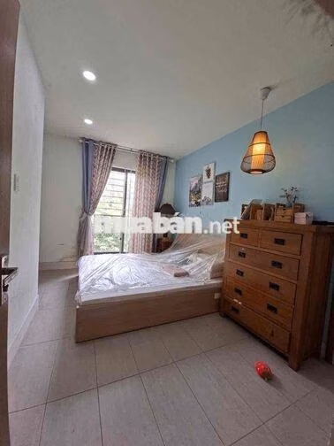 NGAY CC SUNVIEW GÒ DƯA TAM BÌNH Ô TÔ ĐẬU TRƯỚC NHÀ 2PN 2WC FULL NT