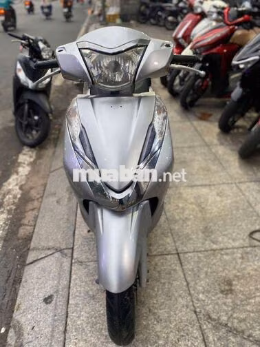 Honda Lead FI 2015 Bạc