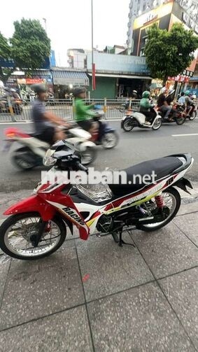 Honda Wave Blade 2019 Đỏ trắng đen 90%