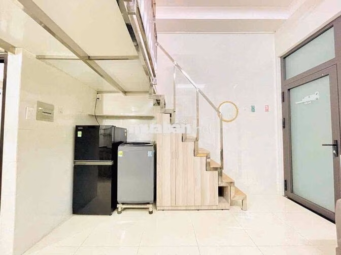 duplex  máy giặt riêng Ngay Đại Học Hoa Sen Bách Khoa UEH Huflit