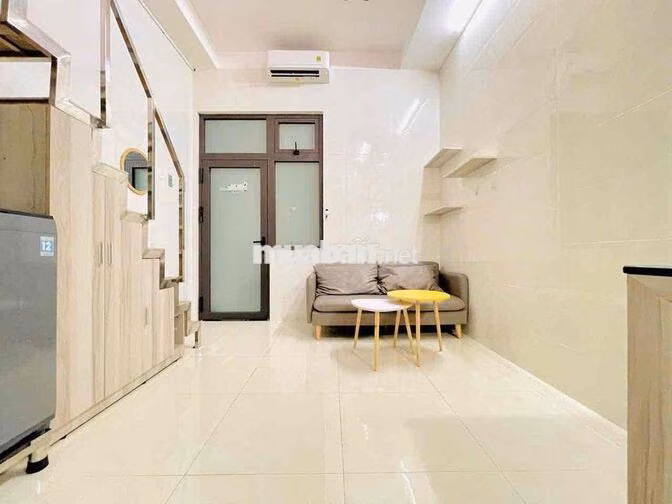 duplex  máy giặt riêng Ngay Đại Học Hoa Sen Bách Khoa UEH Huflit