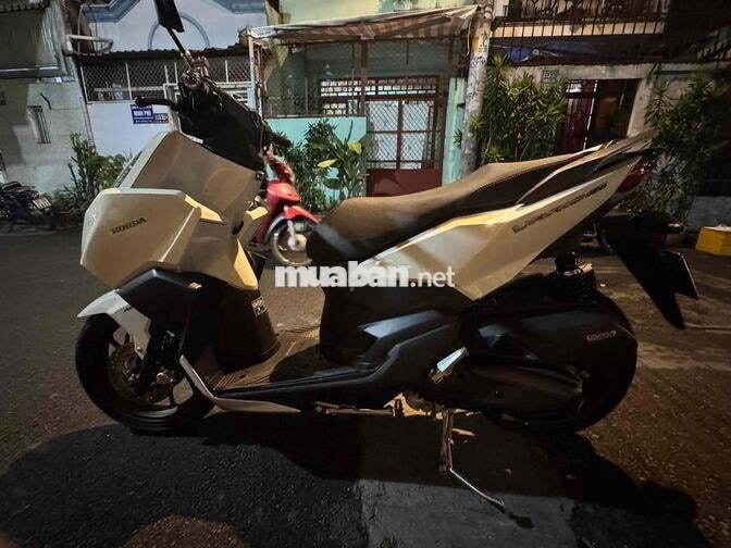 Honda Vario 160 Abs Trắng Chính Chủ
