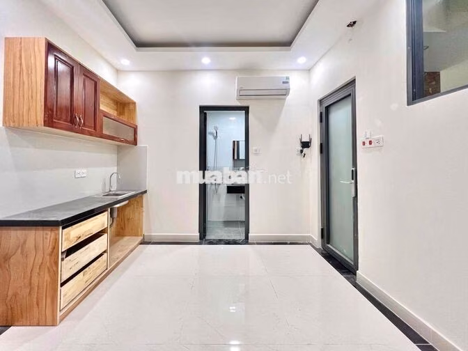 Cho thuê phòng không gác mới 100%_Ngay Lê Đức Thọ, có thang máy