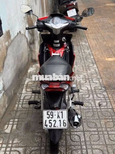 Wave RSX 2012 cavet đầy đủ cho mọi người đi làm