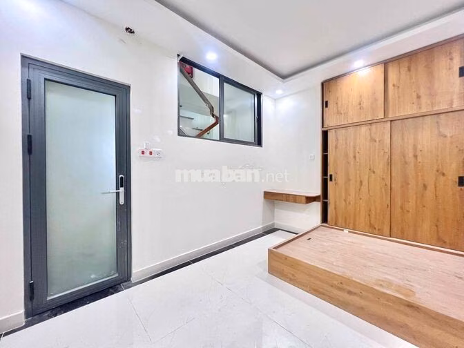 Cho thuê phòng không gác mới 100%_Ngay Lê Đức Thọ, có thang máy