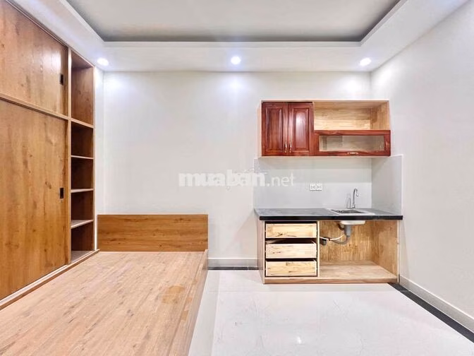 Cho thuê phòng không gác mới 100%_Ngay Lê Đức Thọ, có thang máy