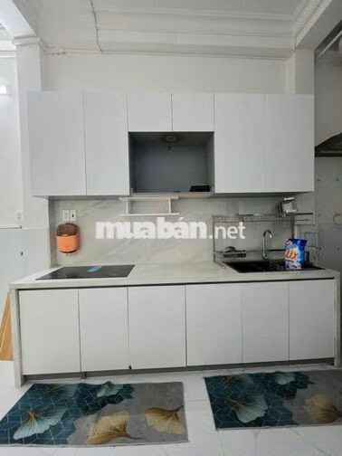 Cho Thuê Phòng Gác 45m2 - Full Nội Thất - Bạch Đằng Gần ĐH HIU, UEF