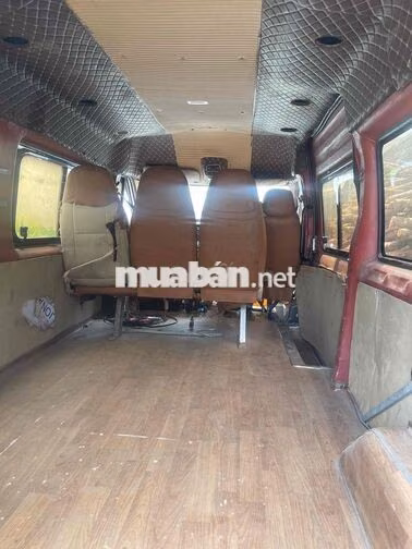 Xe tải Ford Transit Bạc Việt Nam