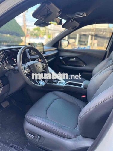 Toyota Yaris Cross 2025 1.5S Trắng 23.000 km