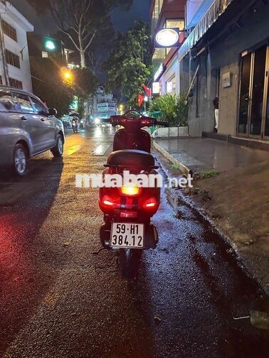 Piaggio Vespa LX125 up iget gần full đồ chơi xịn