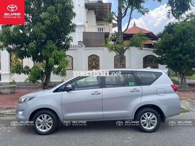 Toyota Innova E 2018 Số sàn - bảo hành Toyota