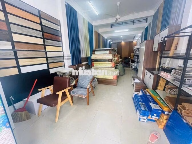 Cho Thuê Nhà Mặt Tiền Kinh Doanh đường Phạm Văn Bạch, P.15, Q.Tân Bình