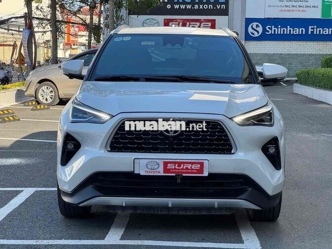 Toyota Yaris Cross 2025 1.5S Trắng 23.000 km