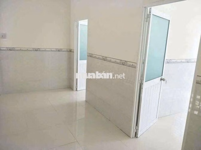 Cho thuê nhà nguyên căn mặt tiền hẻm 577 đường 30/4
