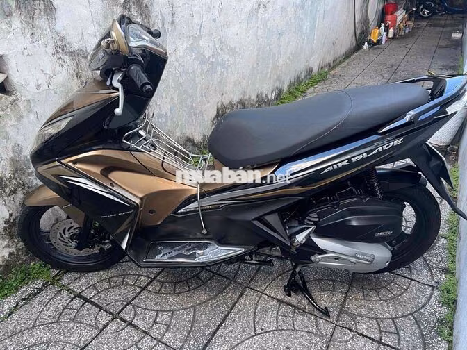 Honda Air Blade 125 bs65 zin đẹp