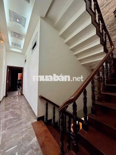 Cho thuê mặt tiền Trần Hoàng Na 5x20 - vị trí đắc địa