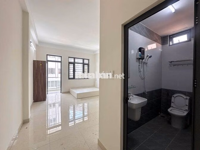NGAY CHỢ AN NHƠN, LÊ ĐỨC THỌ - PHÒNG BAN CÔNG FULL NỘI THẤT