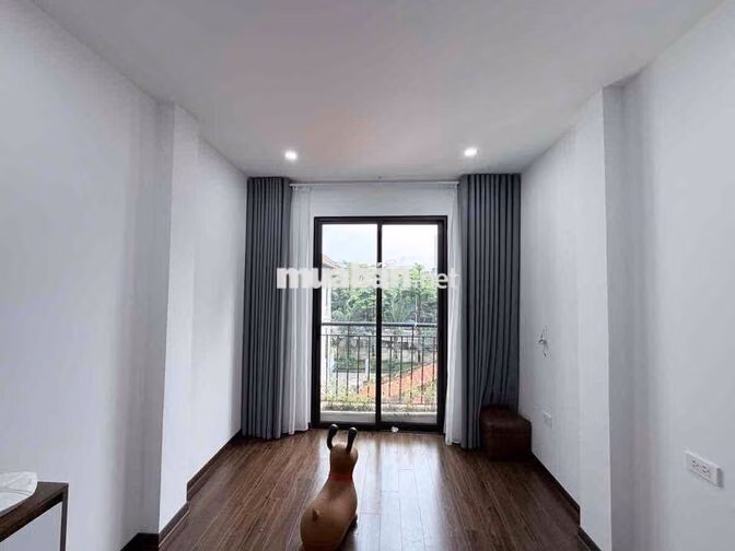 Bán nhà mới thang máy Hữu Hoà, T/Trì-2 thoáng-34m*6T;MT4m;4 ngủ