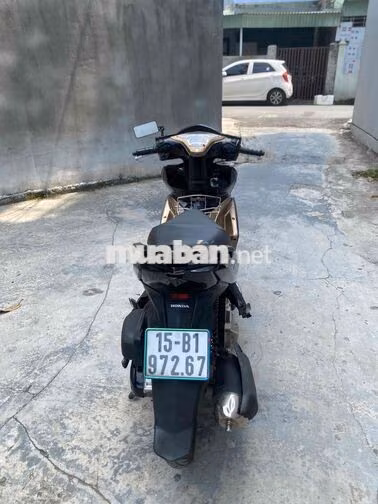 Honda Air Blade 125 Vàng đồng, Đen