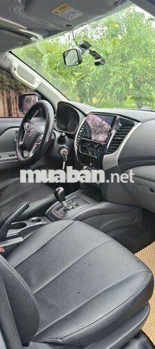 Mitsubishi Triton Xám 156.840 km
