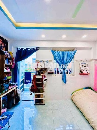 HẺM XE HƠI - NHÀ VUÔNG VỨC 2 TẦNG - NGAY NHÀ THỜ NAM HẢI - GIÁ 5.9 TỶ