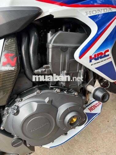 Honda CB1000R thắng ABS nhập Ý