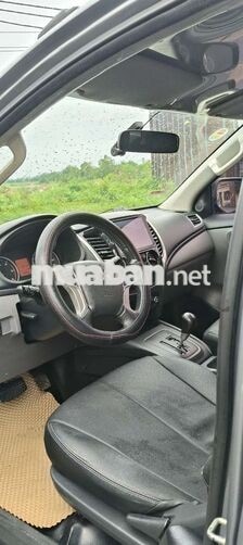 Mitsubishi Triton Xám 156.840 km